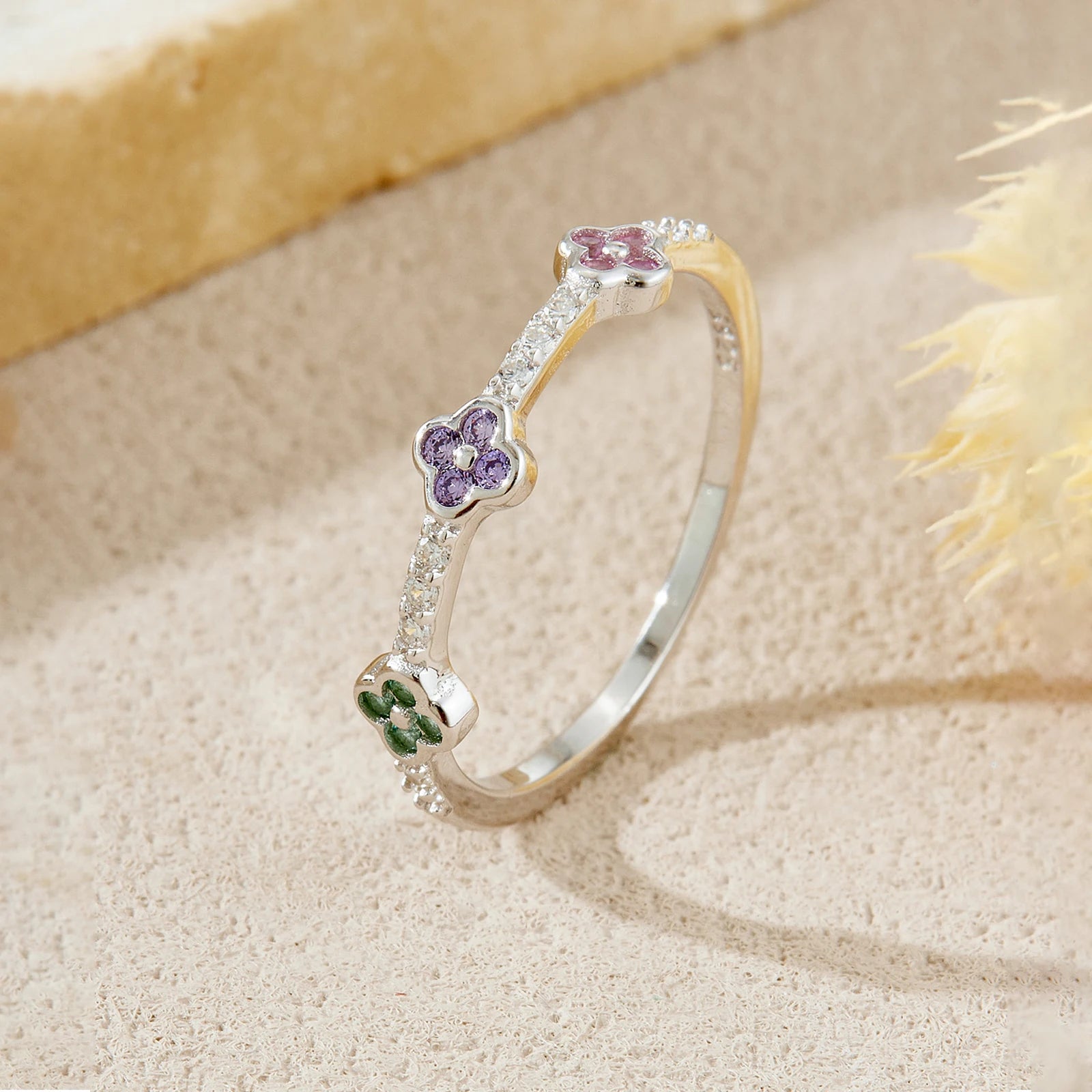 Multicolor Four Leafs Ring